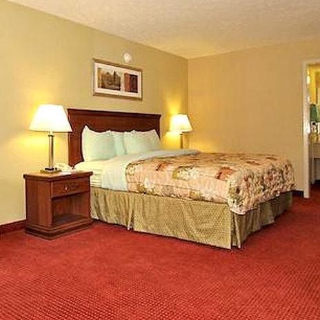 Springfield Inn Tn Room photo